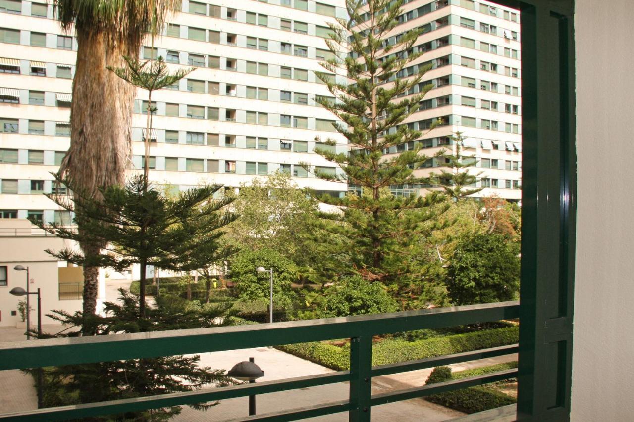 Apartamentos Las Ciencias A Валенсия Экстерьер фото